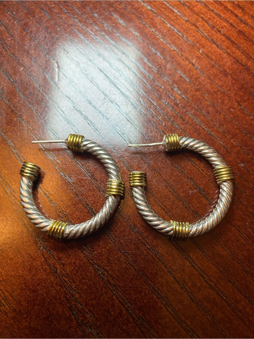 Two-Tone Rope Hoop Earrings - no Markings - Picture 3 of 5